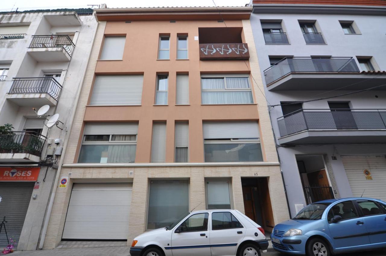 Rnet - Apartments Roses Centre Exterior foto